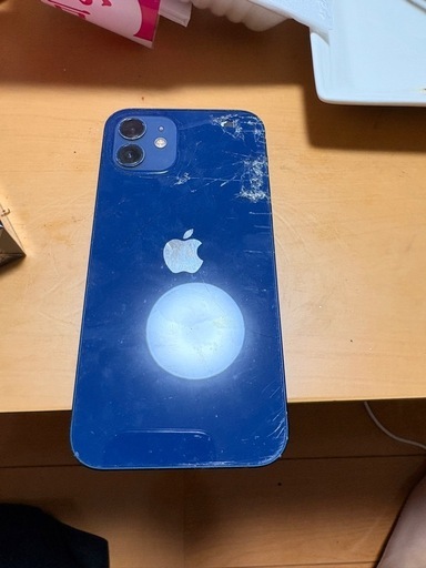 iPhone12 128GB ブルー 背面割れ 現在取引予定中