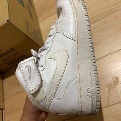 エアフォース1 ミッド26.5の画像