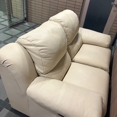リクライニングソファ　incantoの画像