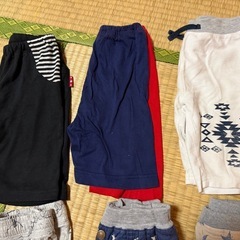 【取引中)】男の子ズボン6点の画像