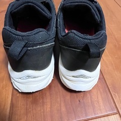 20.0㎝ 防水スニーカー①瞬足の画像
