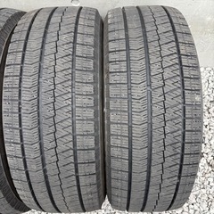 215/55/17冬VRX2の画像