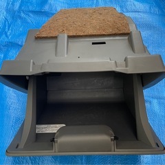 キューブ　グローブボックスの画像