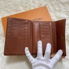 ジャンク品　ルイヴィトン　保存袋つきの画像
