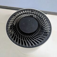 アイリスオーヤマ 空気清浄機 IAP-A35-W 2021年製　フィルター交換済みの画像