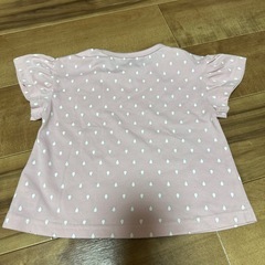 子供服　いちごワッペン　半袖の画像