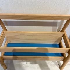 子供用　本棚　おもちゃ入れの画像