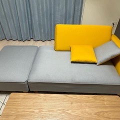 ソファの画像