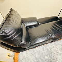 ソファの画像