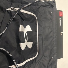 アンダーアーマー　アンディナイアブルサックパック　黒の画像