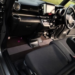 年ホンダ Ｎ－ＢＯＸカスタム Ｇ　ＳＳパッケージ　1年車検　純正GATHERS Bluetooth HDナビ　フルセグ 両側パワースライドドア　アイドリングストップＨＩＤオートライト　ＥＴＣ　シートヒーター乗って帰れます。🔔の画像