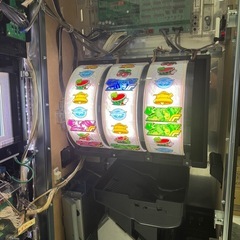 マクロスフロンティア2 コイン不要機付き 実機 パチスロ 家庭用電源 三共の画像