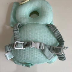 ベビー　転倒防止クッション　リュック型の画像