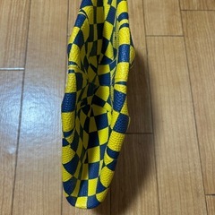 空気を入れる前のボールの画像