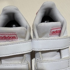 adidas ベビー シューズ 13cmの画像
