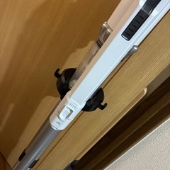 サイクロンハンディ掃除機 充電器無しの画像