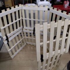 展示引き上げ品　すのこ　シングル ベッド　ペット　ゲージ　布団の画像