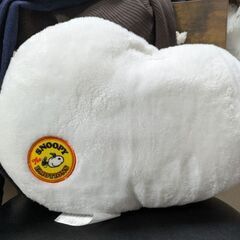 【23日まで！無料譲渡】スヌーピー　顔型クッション　ぬいぐるみの画像