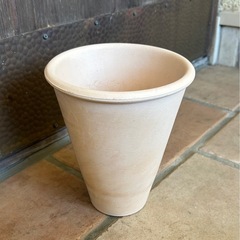 スペイン製植木鉢(テラコッタ？)
の画像