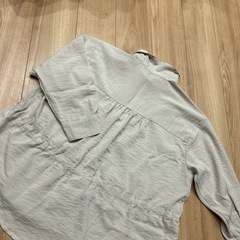 【koe/コエ】ドローストリング付き ミリタリーテイストシャツブラウス（フリーサイズ・ストライプインターナショナル）の画像