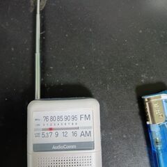 小型ラジオ＆ブルートゥーススピーカーセットの画像