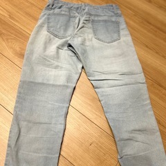 👖✨ しまむら CLOSSHI（クロッシー） 美脚デニムパンツ ライトブルーの画像