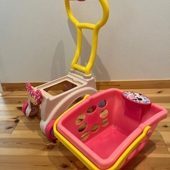 ミニーマウス ショッピングカート の画像