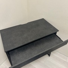 LOWYA デスクと椅子(ノーブランド)のセットの画像