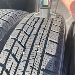 145/80R13 スタッドレスタイヤ 4本 YOKOHAMA  バリ山 8分山 アルト スペーシア ミラ モコ ワゴンR ムーブ タントなど の画像