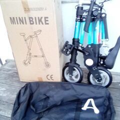 折りたたみ自転車　メタリックブルー　輪行袋付き♪キレイ♪