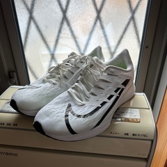 入学式などに　 NIKE ZOOM RIVAL FLY 25.5センチ の画像