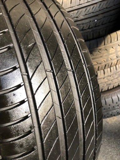 205/60R16ミシュラン2本取り付け無料