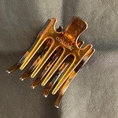 ヘアクリップ　約8×6.5㎝　の画像