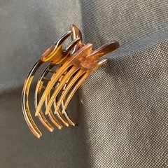 ヘアクリップ　約8×6.5㎝　の画像