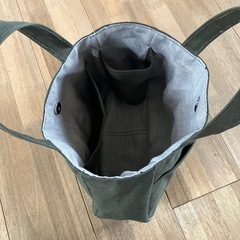 【ハンドメイド】帆布トートバッグ カーキ ペットボトルホルダー付 1018新品未使用の画像