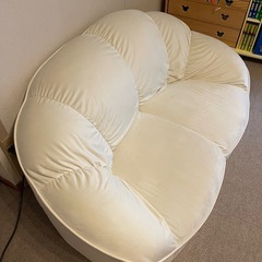 ソファーの画像