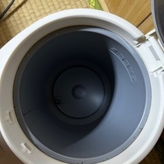 タイガー電気ポットの画像