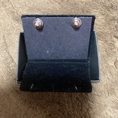 スーツアクセサリー　ジャケットアクセサリー　スーツ小物　の画像