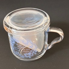 蓋付きガラス製マグカップ（茶こし付き）の画像