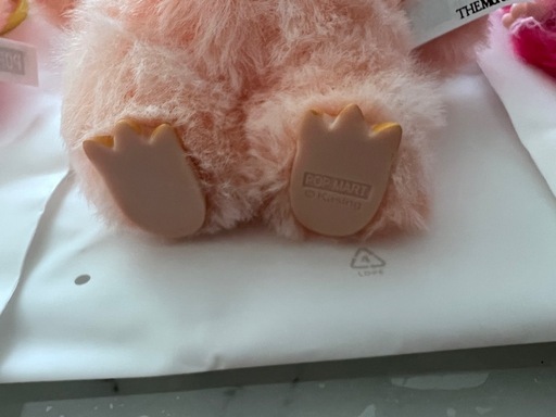 ラブブ 正規品