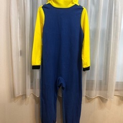 ミニオン　服（全身）の画像