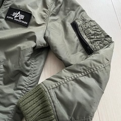 ALPHA INDUSTRIES MA-1 フライトジャケット カーキ49の画像