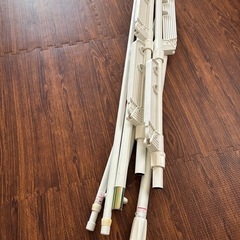 アイリスオーヤマ　室内物干しの画像