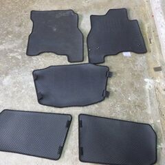 日産リーフ（ZE1）フロアマットの画像