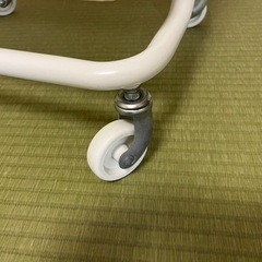 IKEAロースコグワゴン大きい方の画像