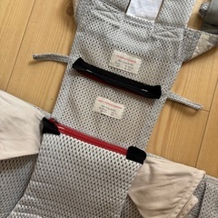 ベビービョルン　抱っこ紐　新生児OK
の画像