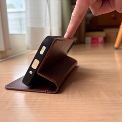 美品！AQUOS wish4 スマホケースの画像