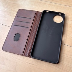 美品！AQUOS wish4 スマホケースの画像