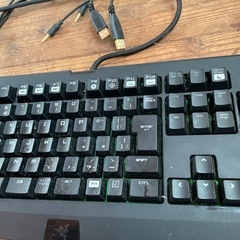 ゲーム用キーボードとマウスの画像