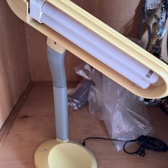 電気スタンドの画像